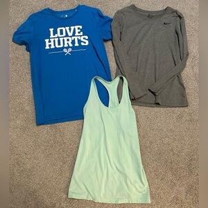Women’s Athletic Top Bundle (M)